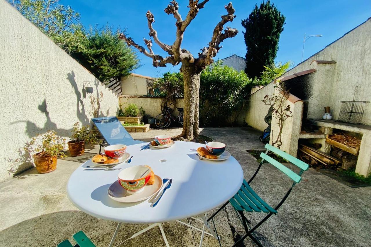 Holiday home La Maison Des Sauges - Maison De Village Avec Jardin A 500m De La